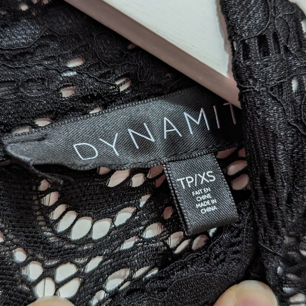 LIKE NEW ⭐Dynamite Full Lace Dress Women's Size XS - Picture 7 of 8